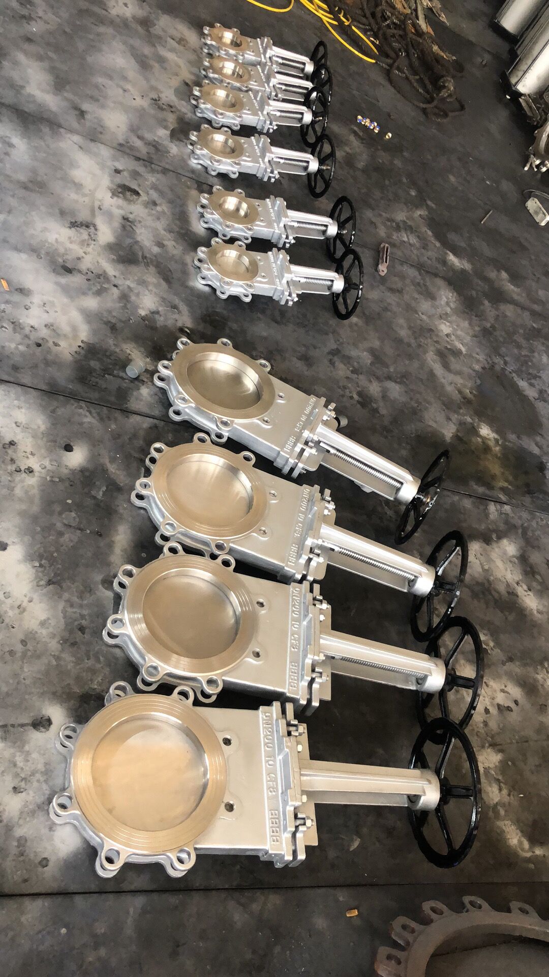 对夹刀型闸阀(PZ73H) 对夹刀型闸阀(PZ73H)